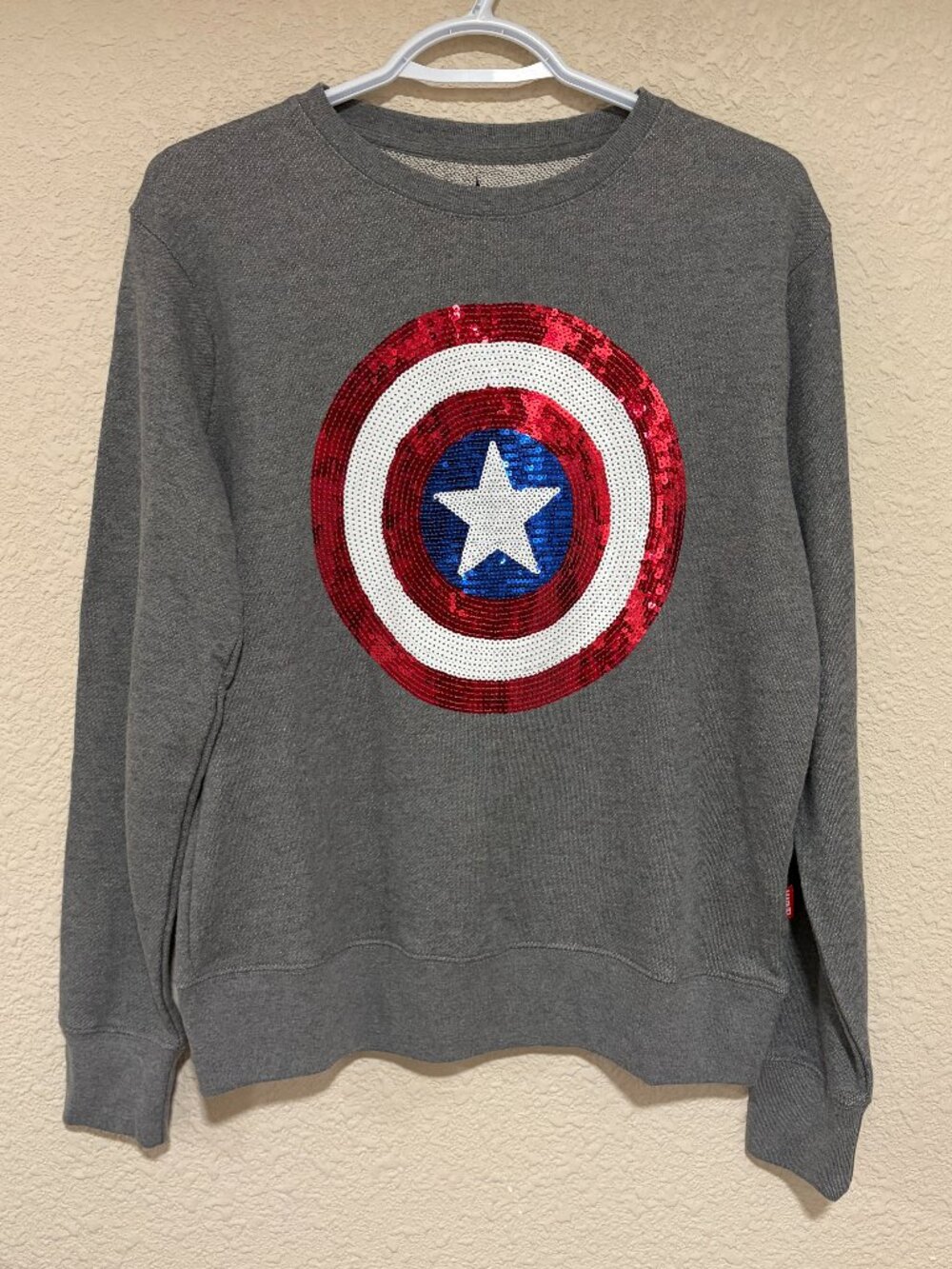 Disney Parks Marvel Captain America Sequin Shield Sweatshirt Size L Gray